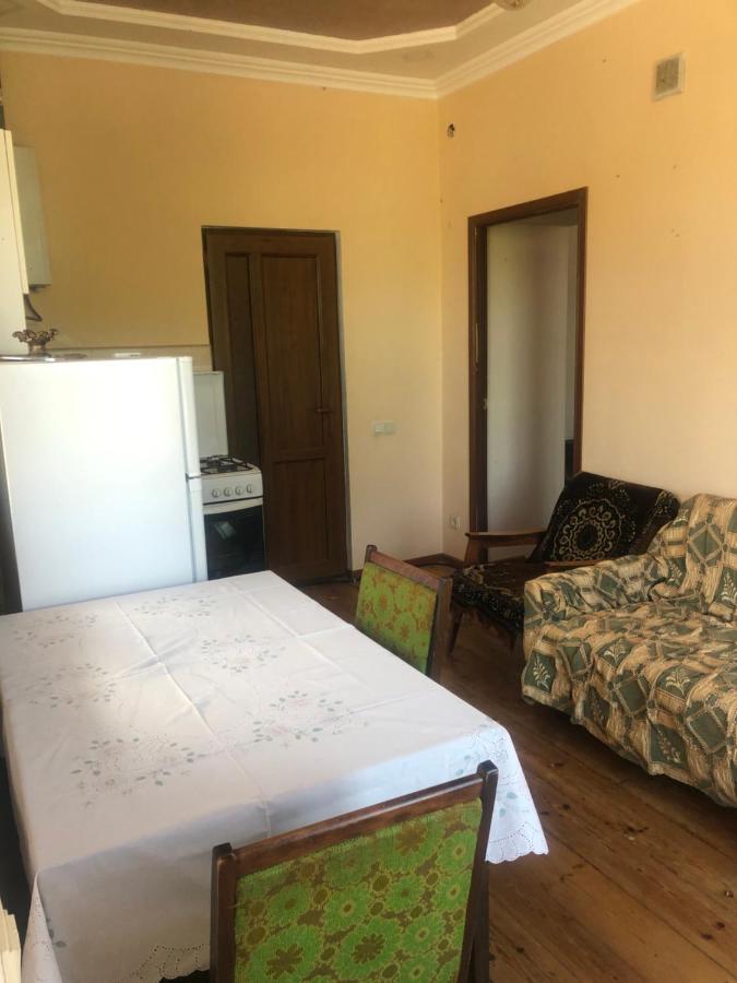 L&A Guest House Горис Екстериор снимка